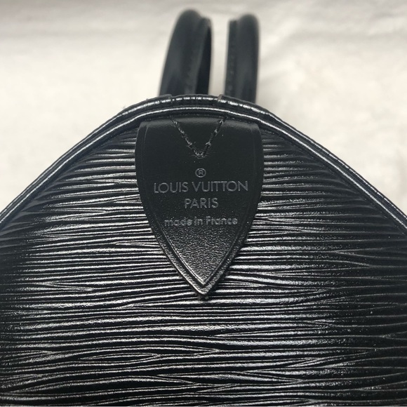 Louis Vuitton Epi Speedy25;Dust Bag,Lock/Key,Twilly,COA/Charm,DateCode-VI0915 - Picture 9 of 17
